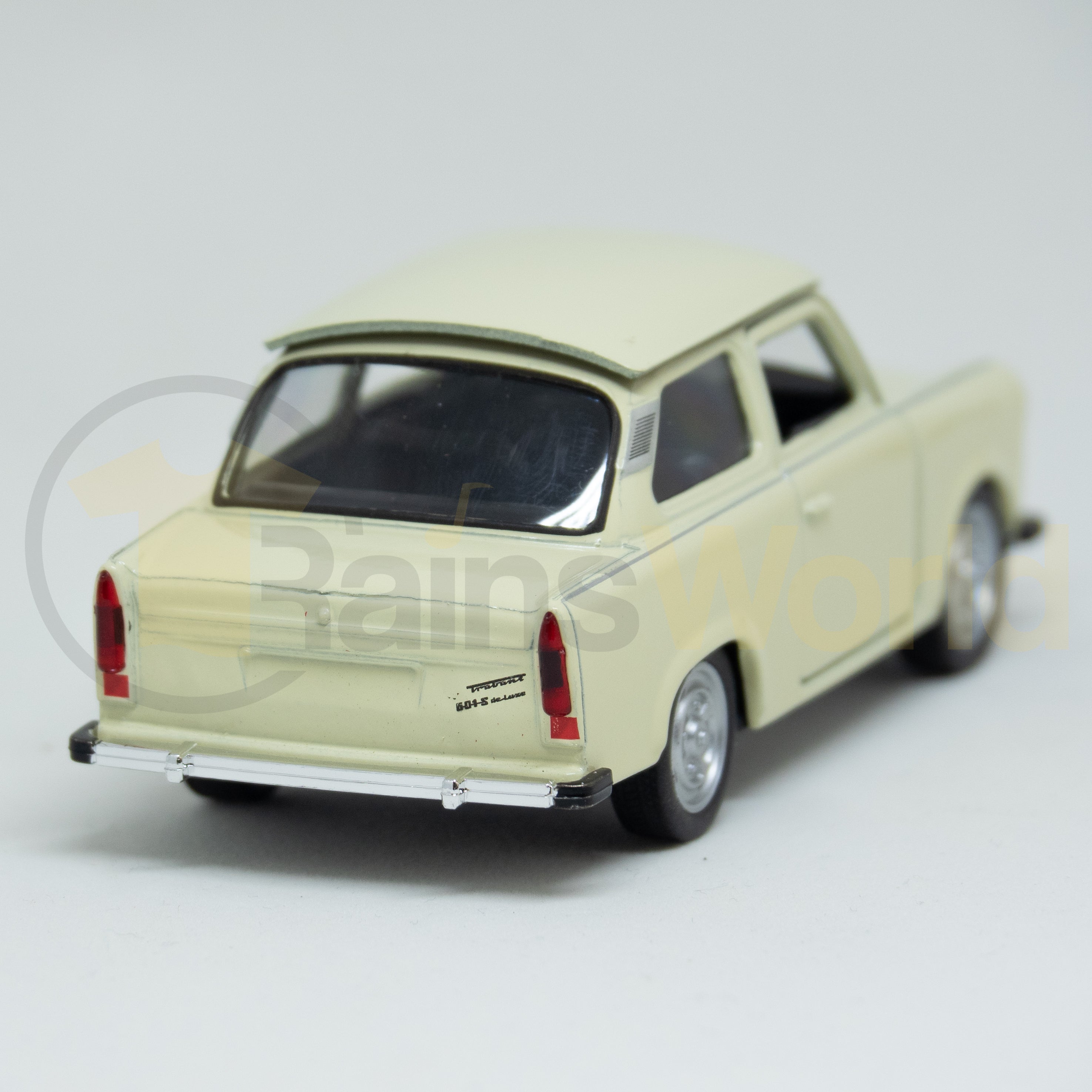 Trabant 601 Limousine Modellauto, papyrusweiß, 11cm lang, Aufziehfunktion, bewegliche Teile