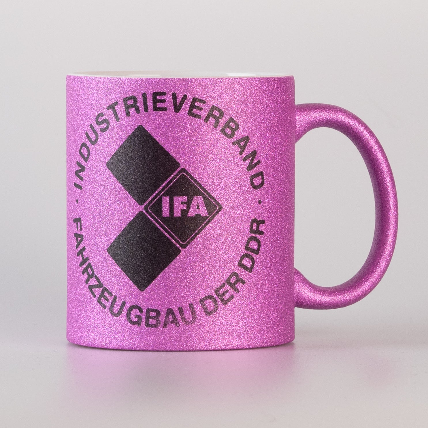 Glittertasse, Glitzertasse IFA DDR, lila